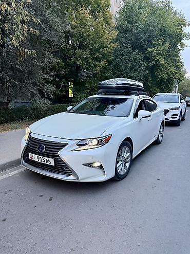 Lexus ES: 2014 г., 2.5 л, Автомат, Гибрид, Седан