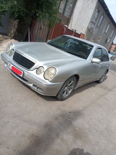 универсал машины: Mercedes-Benz E-Class: 2001 г., 2.8 л, Автомат, Бензин, Седан