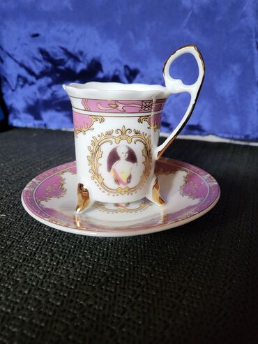 Ostalo posuđe: Solja 1 nova,vintaz kolekcionarska. Nova solja,sve na njoj odsjaj od — 1