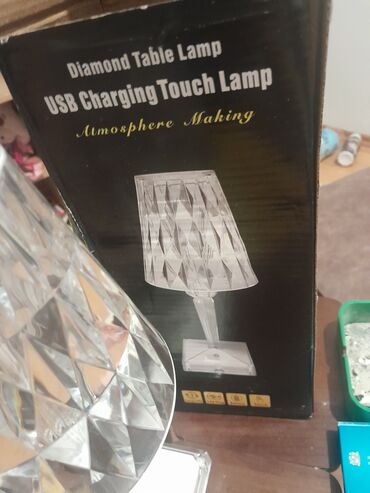 radni sto sa ogledalom: Table lamp, color - White, New