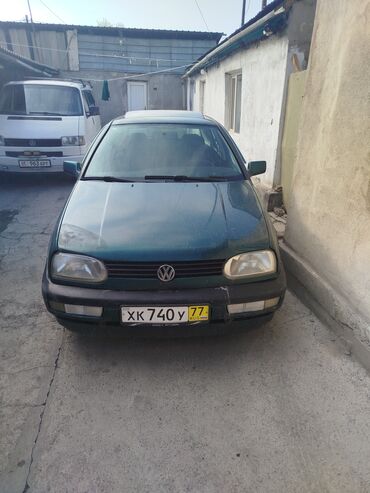 голфа: Volkswagen Golf: 1992 г., 1.8 л, Автомат, Бензин, Хэтчбэк