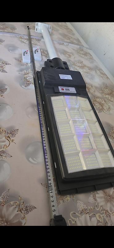 фонарики на батарейках: Солнечный уличный LED‑прожектор/фонарь со встроенной панелью и — 3