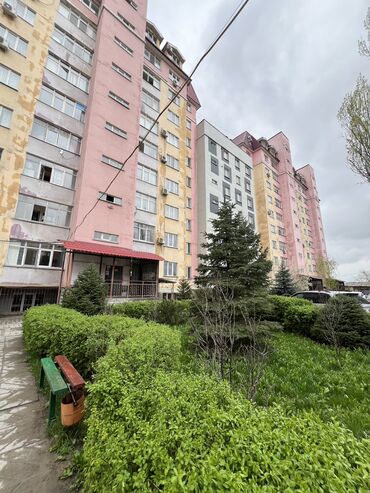 Квартиры: 3 комнаты, 77 м², Индивидуалка, 1 этаж, Косметический ремонт