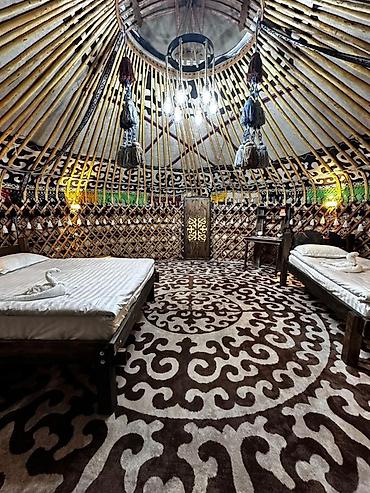 Посуточная аренда квартир: Современные, уютные, теплые юрты 😍
Писать на вотсап — 5