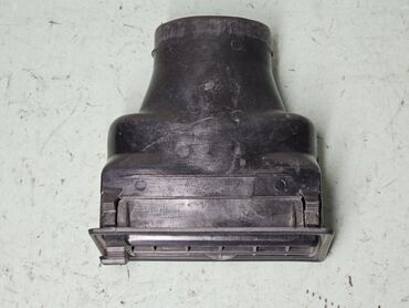 Дефлекторы воздуховодов: Дефлектор воздуховода Volkswagen 1987 г., Б/у, Оригинал, Германия — 4