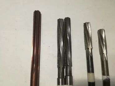 Ostali uređaji: Razvrtači 11mm, 11,03mm, 11,11mm, 11,5mm (rajberi) – različite — 7