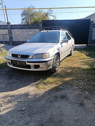 измельчитель камня: Honda Civic: 2000 г., 1.8 л, Механика, Бензин, Универсал — 1