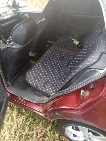 продаю термо будка: Volkswagen Vento: 1992 г., Седан