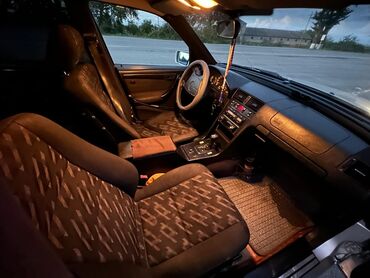 Mercedes-Benz: Mercedes-Benz C 200: 2.2 l | 1998 il Universal — 14