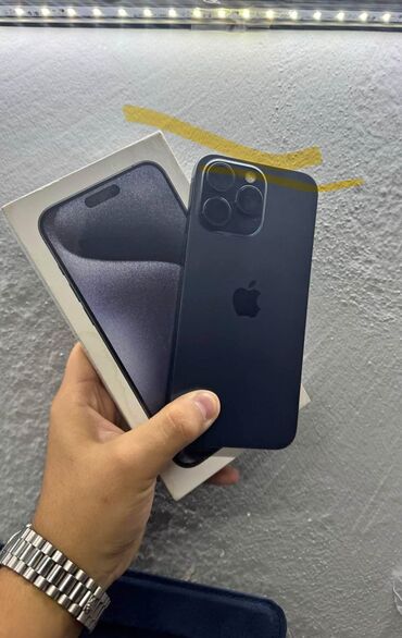 iphone 12 ekran: IPhone 15 Pro Max, 256 ГБ, Черный