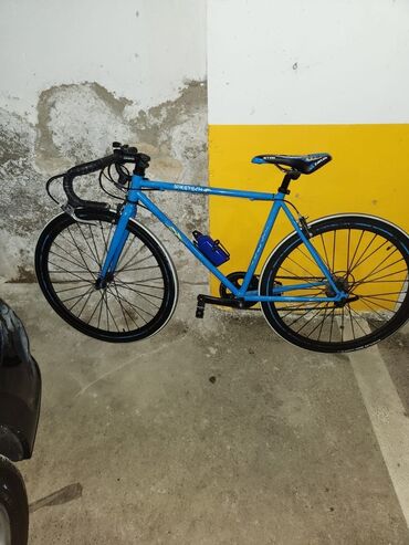 Yeni Şəhər velosipedi Giant, 28", sürətlərin sayı: 1, Ünvandan götürmə