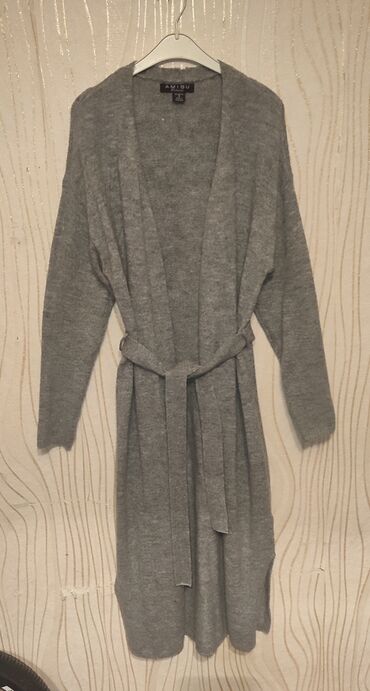 детский свитер с оленями: Женский свитер S (EU 36), цвет - Серый