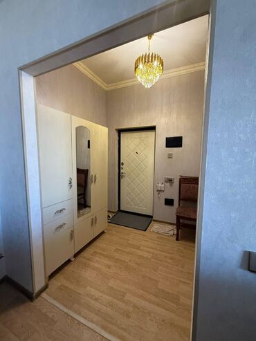 Uzunmüddətli kirayə mənzillər: 28 May metrosu 28 May Residensde mənzil kirayə verilir. Mərtəbə 16/11 — 4