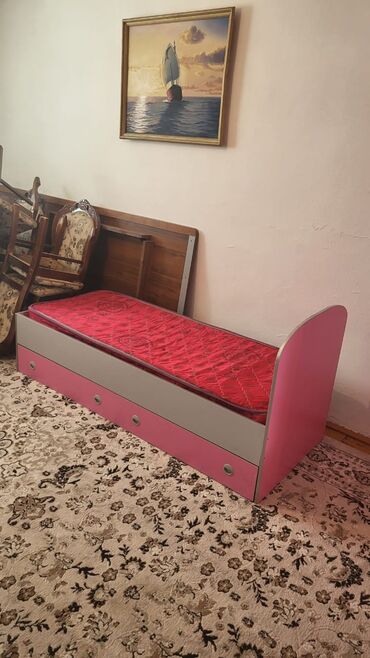 Спальные гарнитуры: Спальный гарнитур, Б/у, ДСП, цвет - Розовый — 16