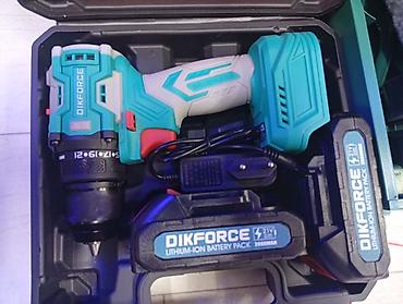 black decker: Аккумуляторный шуруповерт/дрель DIKFORCE в кейсе с комплектом — 2