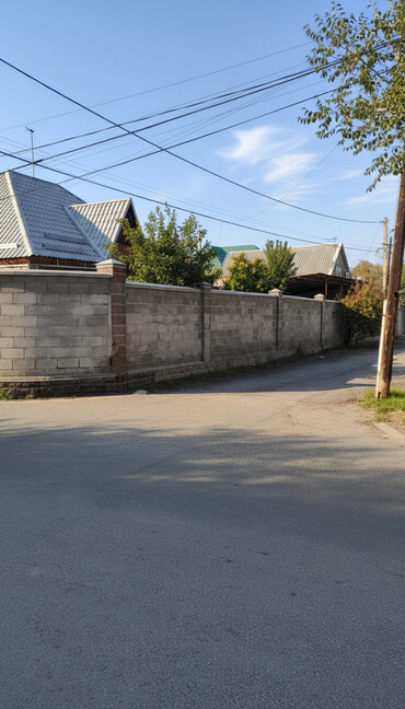 Продажа домов: Дом, 93 м², 4 комнаты, Агентство недвижимости, Косметический ремонт — 1