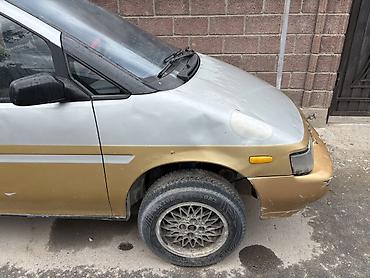 mazda 2005: Минивэн (5 дверей) с просторным салоном и высоким потолком. Основные — 10