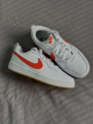 волейболный кросовка: Кроссовкалар, 37, 38, Nike, Жаңы, түсү - Ак, Өзү алып кетүү, Акылуу жеткирүү