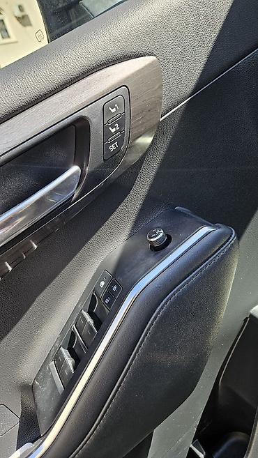 Toyota: Toyota Highlander: 2020 г., 2.5 л, Гибрид, Кроссовер — 10