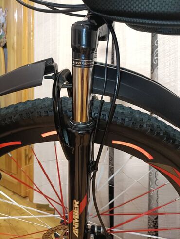 İdman velosipedləri: İşlənmiş Dağ velosipedi Anmier, 29", sürətlərin sayı: 21, Ünvandan götürmə — 8