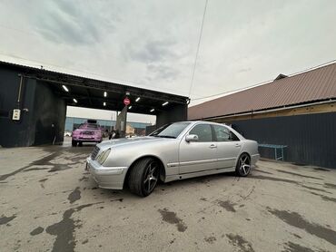 Mercedes-Benz: Mercedes-Benz : 1999 г., 3.2 л, Автомат, Бензин, Седан