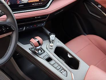 Changan: Changan X5 Plus: 2025 г., 1.5 л, Робот, Бензин, Кроссовер — 9