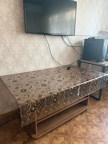 Стол за 1000 сом