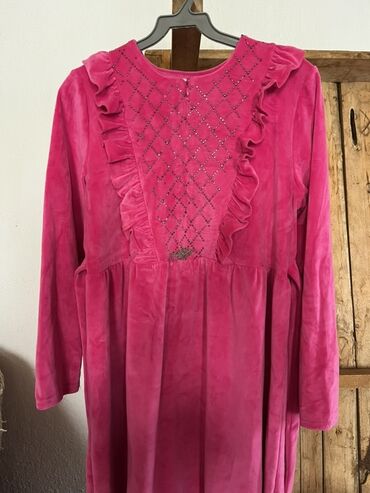 платье в национальном стиле: Күнүмдүк көйнөк, Made in KG, Кыш, Узун модель, Велюр, Стандарт