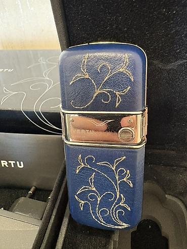telefon ekran: Vertu < 2 GB Memory Capacity, rəng - Mavi, Düyməli — 1