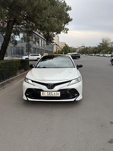 corolla 2018: Toyota Camry: 2021 г., 3.5 л, Автомат, Бензин, Седан — 1