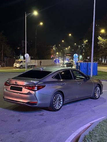 Lexus: Lexus ES: 2019 г., 2.5 л, Вариатор, Гибрид, Седан — 3