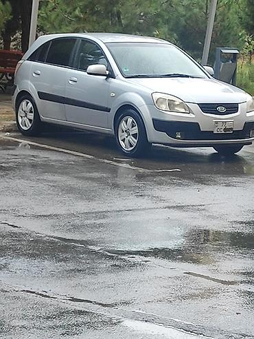 kia rio satışı: Kia Rio: 1.4 l | 2005 il Sedan — 2