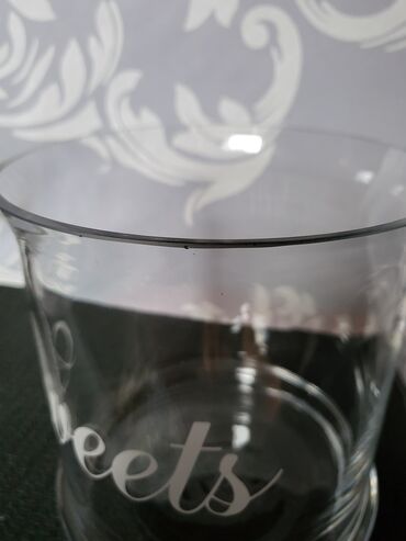 Ostalo posuđe: Bombonijera nova veca,staklena Nemacka. Nova,sve na njoj odsjaj od — 11