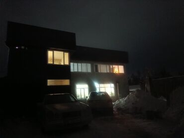 Посуточная аренда комнат: 400 м², С мебелью — 14