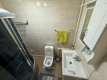 Долгосрочная аренда домов: 320 м², 6 комнат, Утепленный, Бронированные двери, Видеонаблюдение at lalafo.kg — 20 Долгосрочная аренда домов: 320 м², 6 комнат, Утепленный, Бронированные двери, Видеонаблюдение — 20