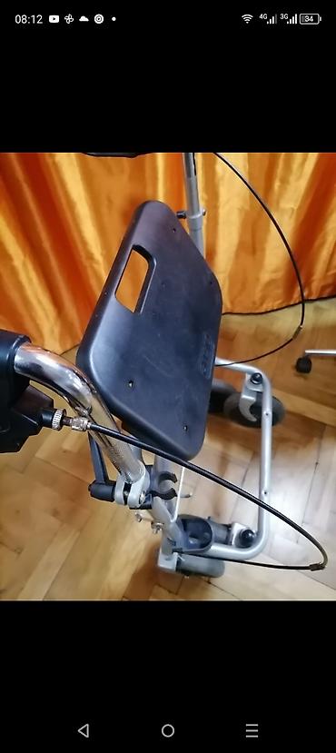 Hodalice, štake, štapovi za hodanje, kolica za hodanje: Stolica pokretna odlična

Mirjevo — 7