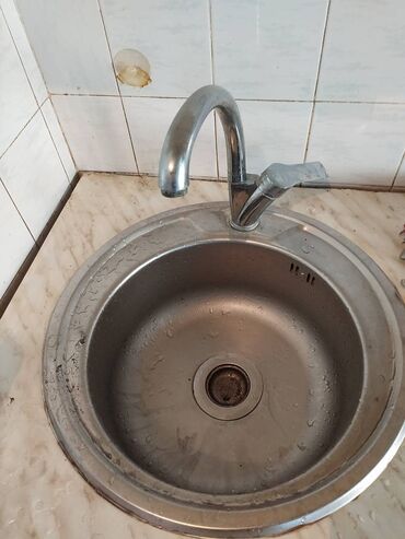 mətbəx kranları: Yaxşı vəziyətdədir
Problemi yoxdur