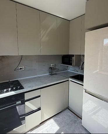 2 комнаты, 42 м², Академия Наук Индивидуалка, 5 этаж, Косметический ремонт at lalafo.kg 2 комнаты, 42 м², Академия Наук Индивидуалка, 5 этаж, Косметический ремонт