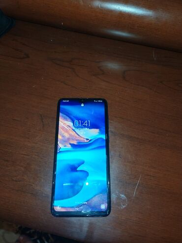 Motorola: Samsung Galaxy A70, 128 ГБ, цвет - Синий, Две SIM карты