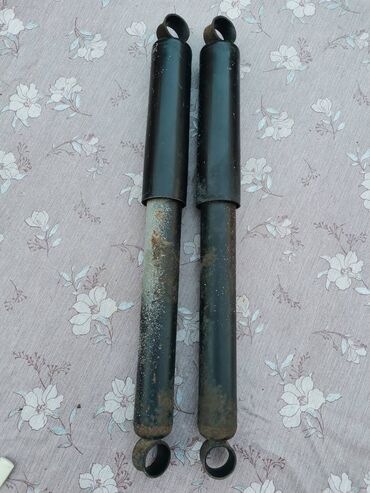 Auto delovi: Amortizeri zadnji Lada 7 Riva, Lada Niva broj 1. Polovno. očuvano — 3