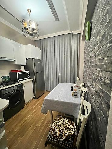 qara qarayev: 2 otaqlı, Yeni tikili, m. Xalqlar Dostluğu, 47 kv. m — 2