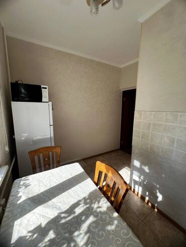 сниму квартиру в кызыл аскере: 1 комната, 38 м², 105 серия, 4 этаж, Косметический ремонт