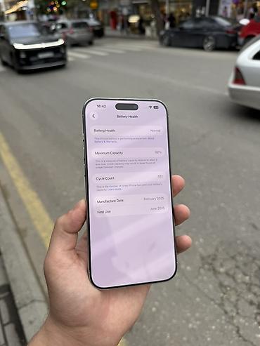 iphone pro max: IPhone 16 Pro Max, 256 GB, White Titanium, Face ID — 3