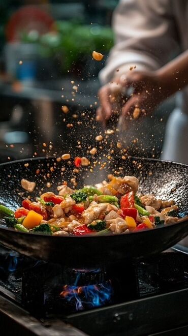 помощник повара работа: Требуется повар китайской кухни на иссык куль Предоставляем