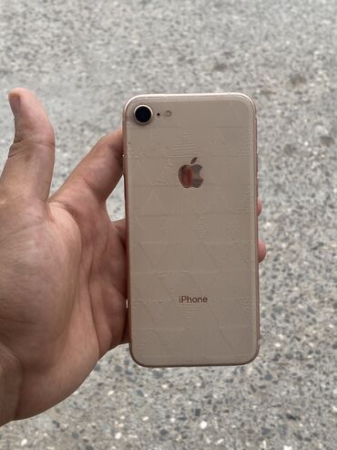 iphone 11 pro max bakida qiymeti: IPhone 8, 64 GB, Qızılı, Barmaq izi