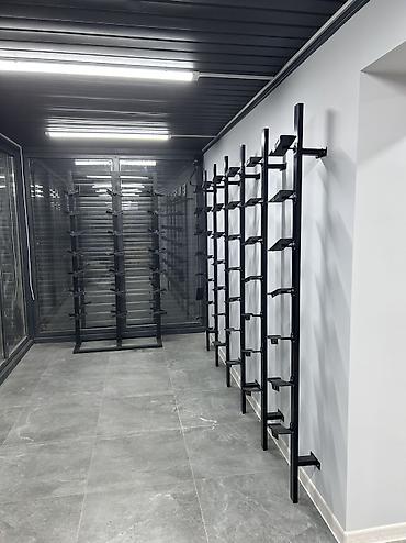 Офисные шкафы: Стеллажи на заказ с проектированием 3д помещения любой сложности — 3