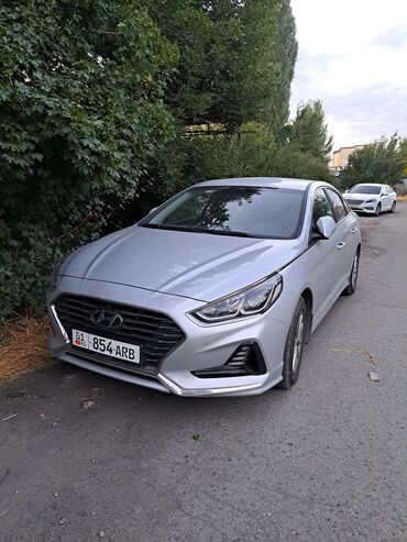 маршрутки в аренду: Сдаю в аренду: Легковое авто, Частная аренда