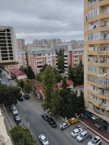 Köhnə tikili: Bakı, 8-ci mikrorayon, 2 otaqlı, Köhnə tikili, m. Azadlıq Prospekti, 58 kv. m — 5