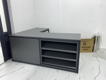 продажа бизнеса фаст фуд: Кассовые столы на заказ.С кармашками для шоколада и мелочей.Учтем все