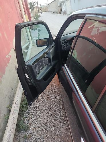 muhərrik yastığı: Mercedes-Benz E-Class (W210) sedan Mühərrik və ötürmə: - Benzin — 2